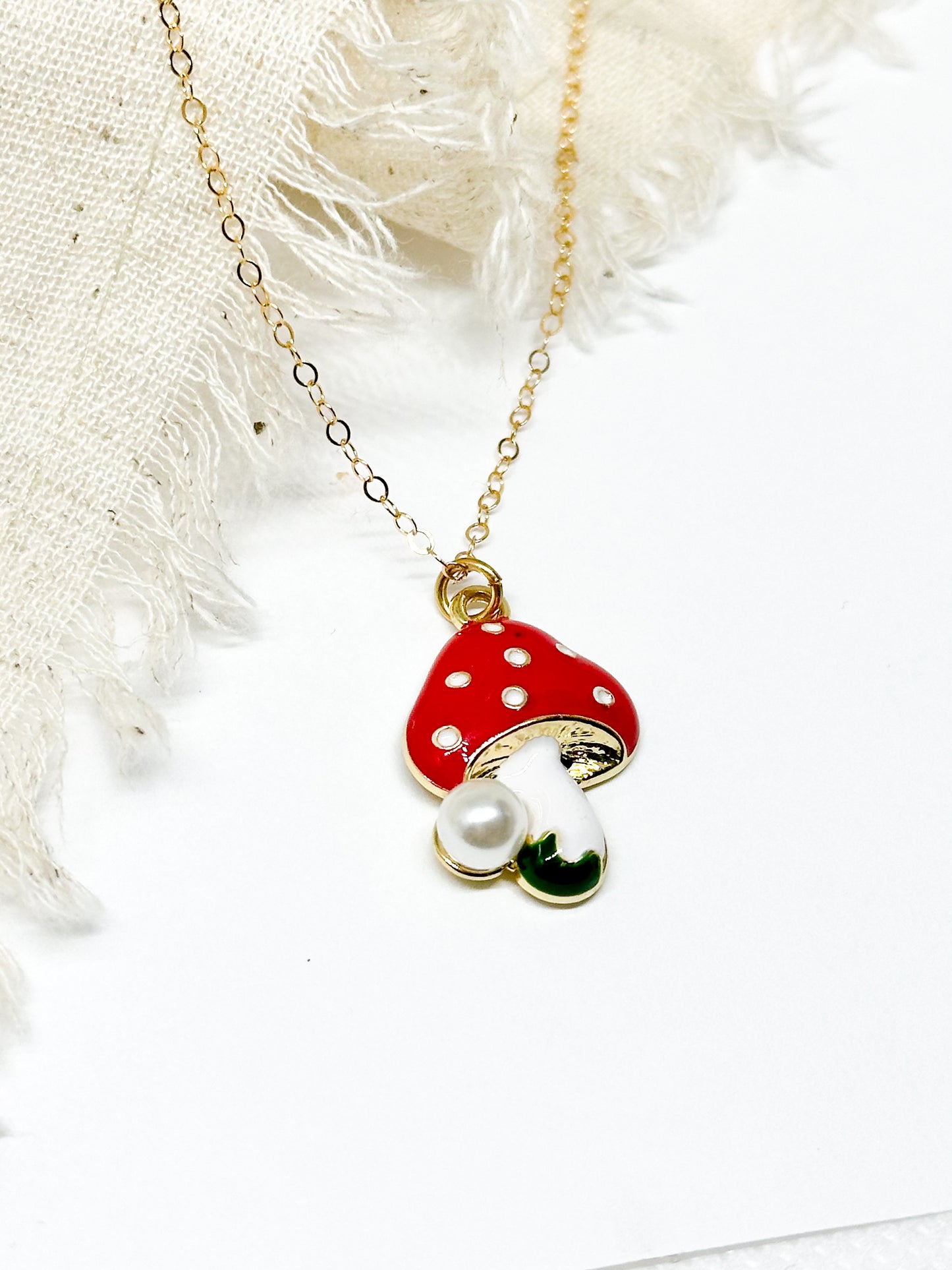 Mushroom necklace pendant with pearl