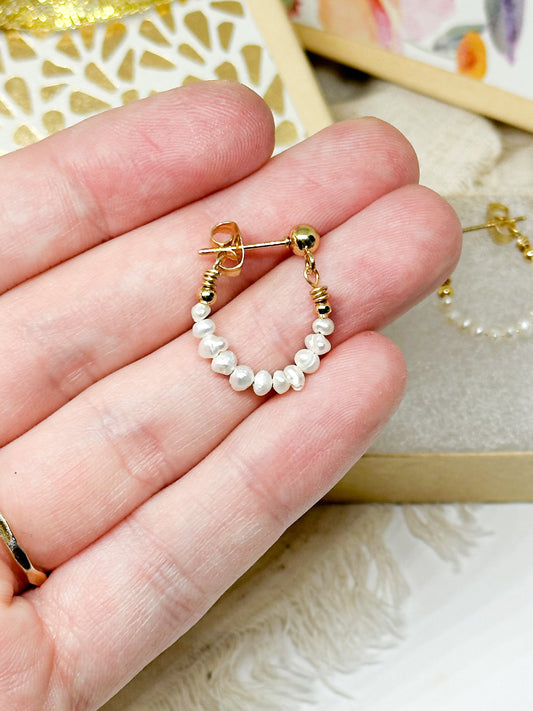 Birthstone hoop earrings June - pearl