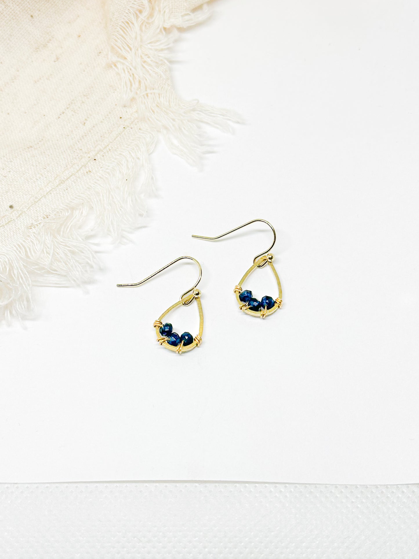 Birthstone earring mini