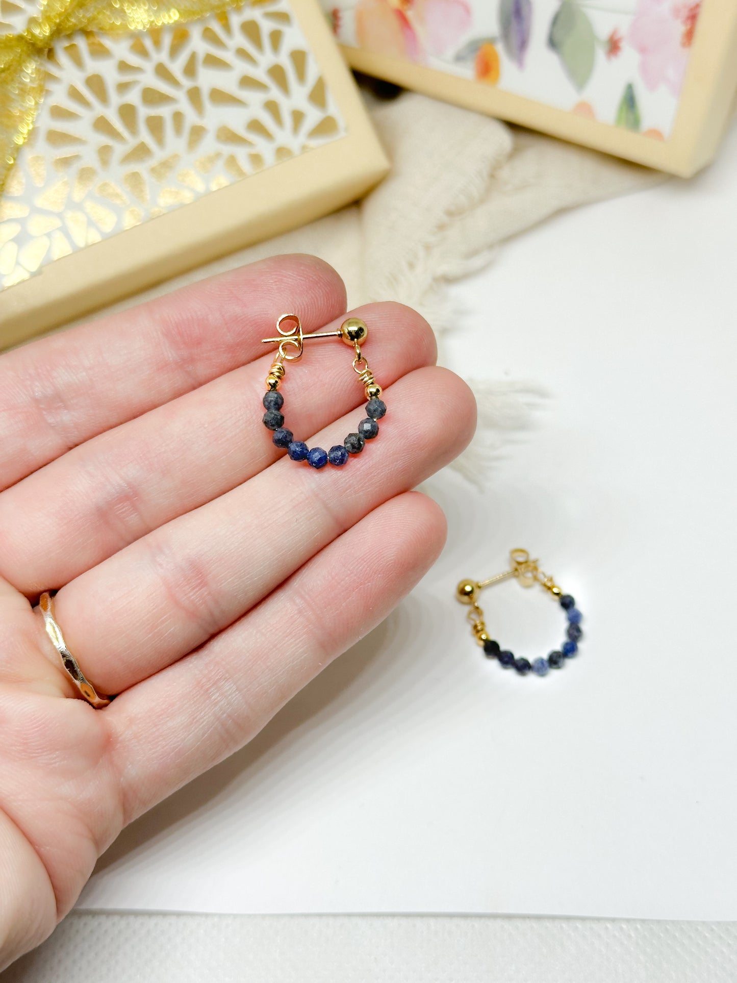 Birthstone hoop earrings September - sapphire