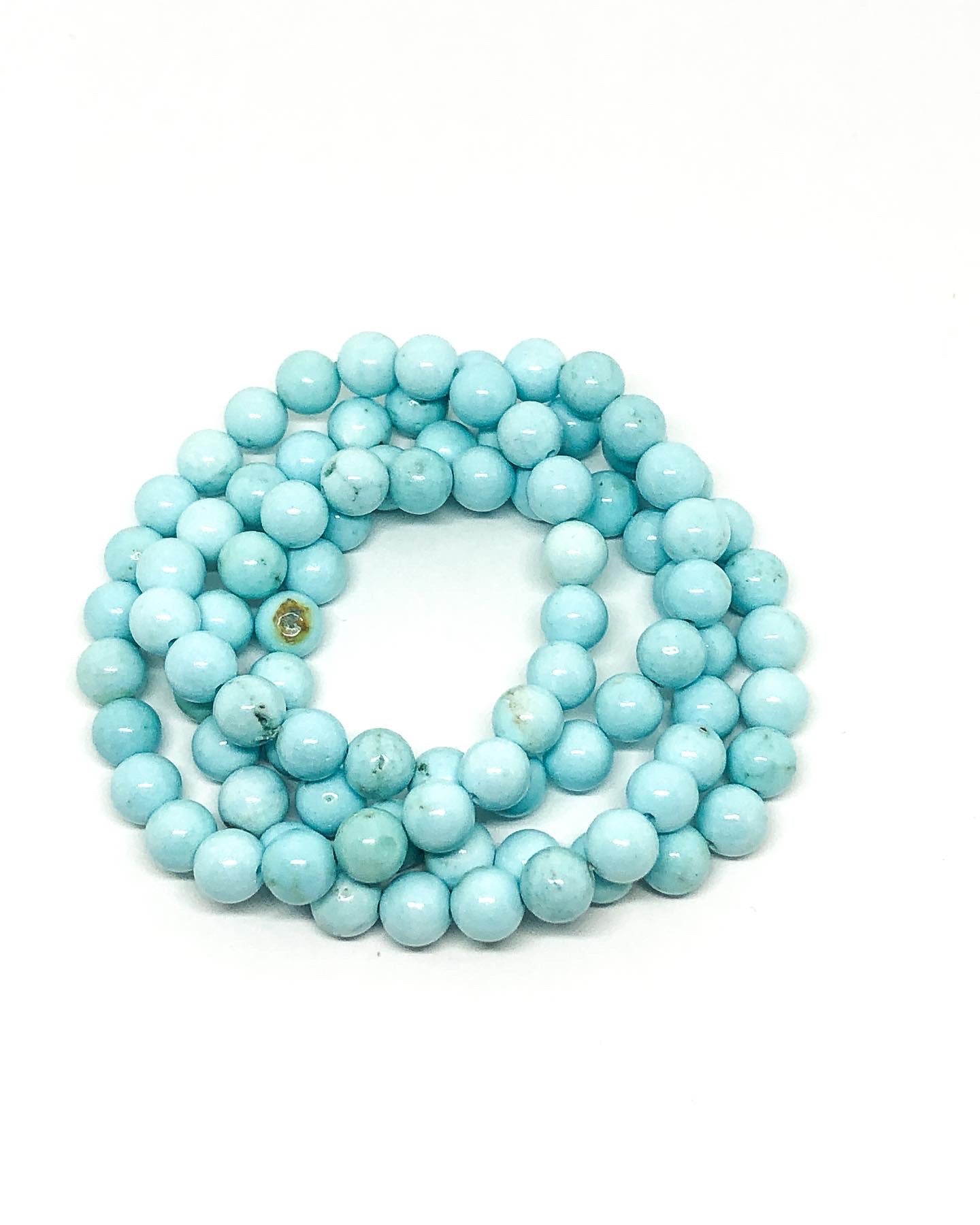 Magnesite beaded bracelet