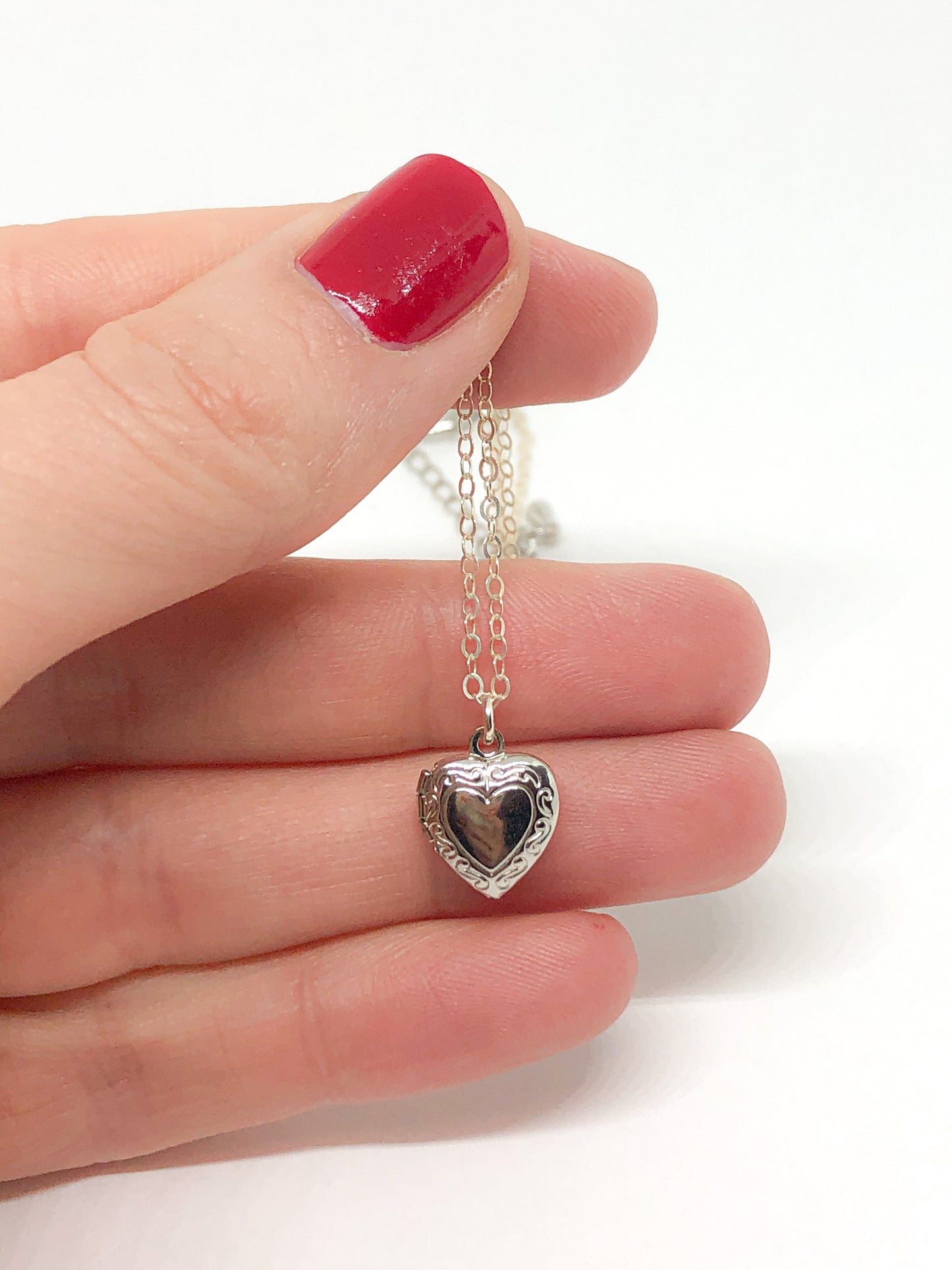 Mother's Day gift - Mini heart locket