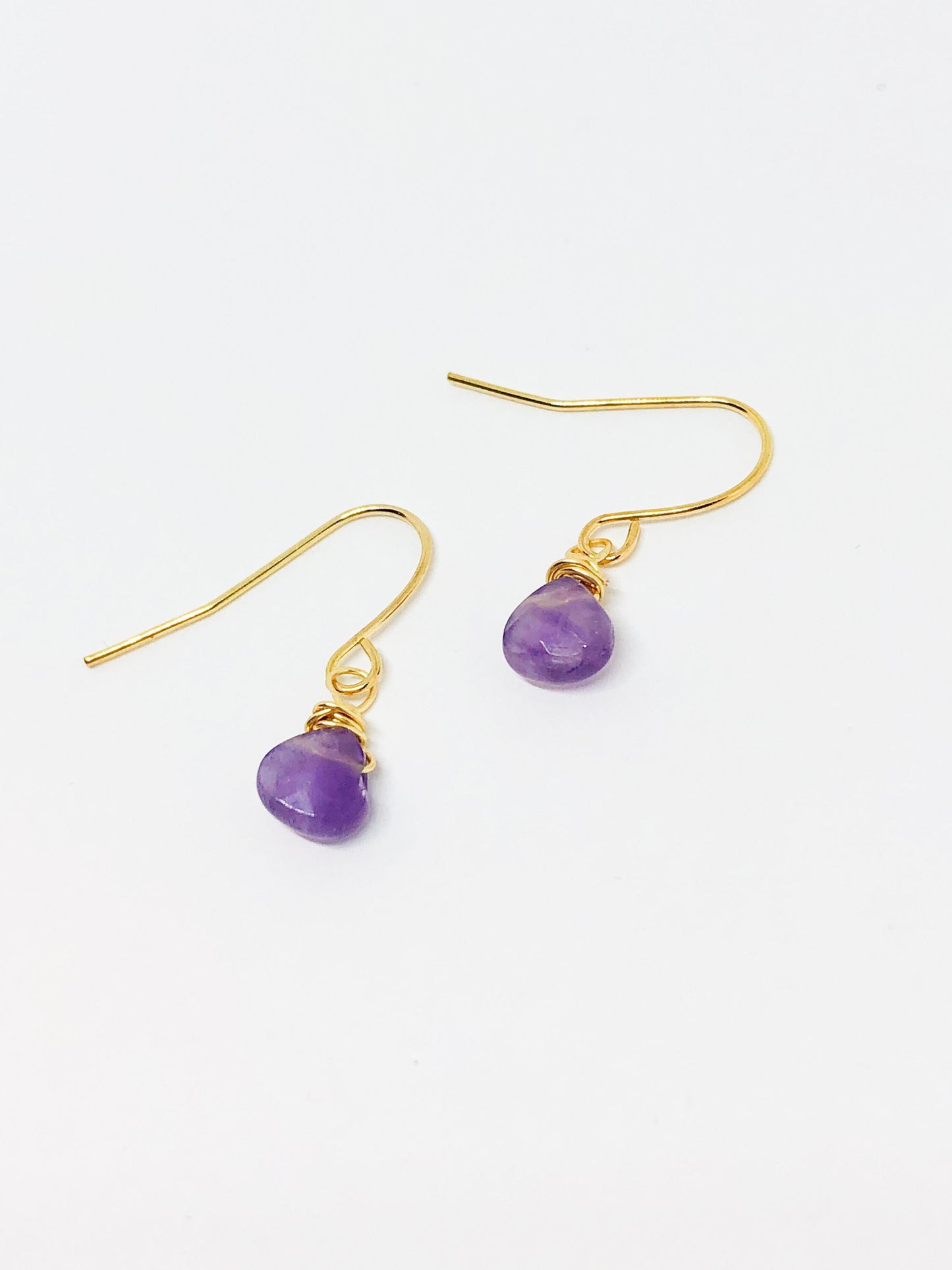 Dainty amethyst earrings